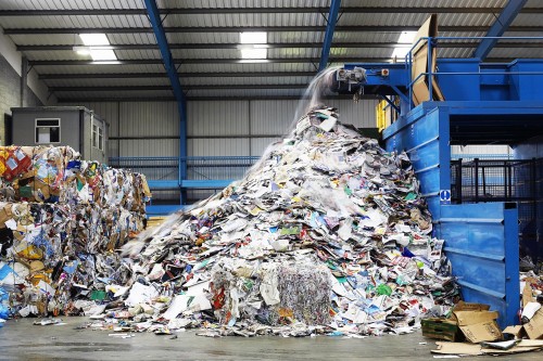 Thu gom rác thải công nghiệp